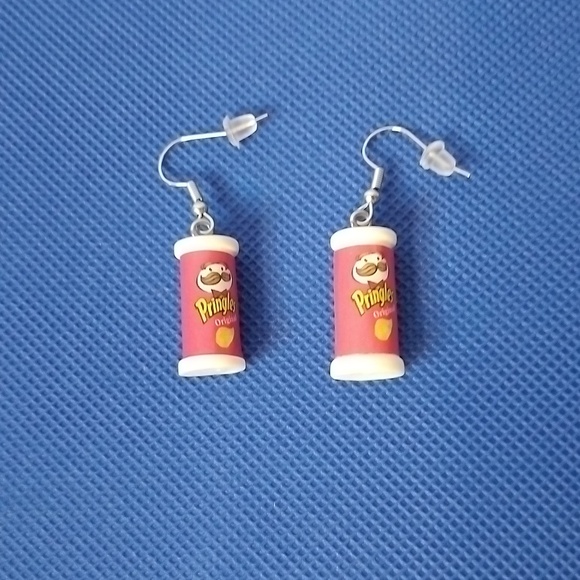 Pierced "Original Pringles" Earrings - Picture 3 of 4